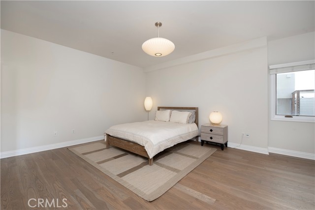 Detail Gallery Image 32 of 42 For 6432 Weidlake Dr, Los Angeles,  CA 90068 - 4 Beds | 3/1 Baths