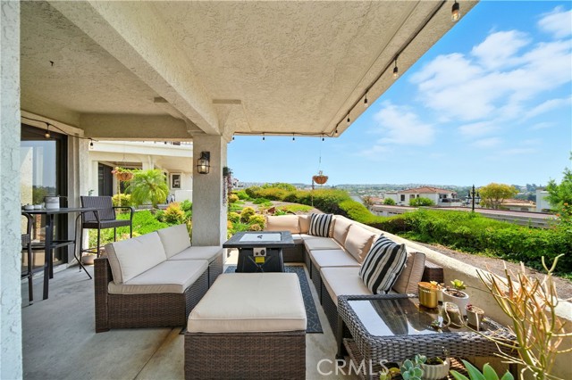 Detail Gallery Image 30 of 43 For 27762 Arta #2,  Mission Viejo,  CA 92692 - 2 Beds | 2 Baths