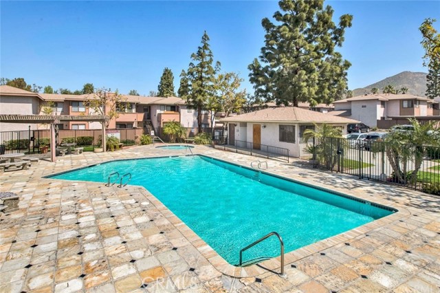 1341 Massachusetts Avenue, Riverside CA: https://media.crmls.org/medias/3cd78891-ffb2-4cad-b3cb-c63aba7a806b.jpg