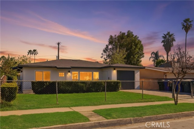 577 Herrington N Avenue, San Bernardino CA: https://media.crmls.org/medias/3cd7a86c-4d1f-4f25-b3da-d1d3357ae10d.jpg