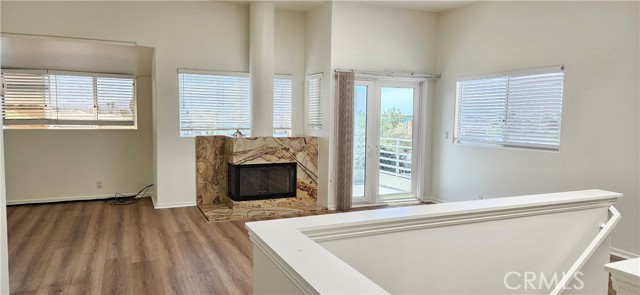 409 15th Street, Manhattan Beach CA: https://media.crmls.org/medias/3cd827d1-2d45-496f-8005-58cd365e13e0.jpg