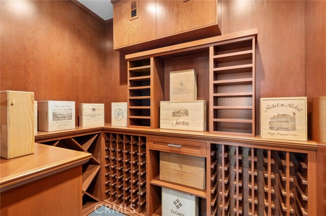 Detail Gallery Image 25 of 35 For 450 Cabrillo, Costa Mesa,  CA 92627 - 4 Beds | 3/1 Baths