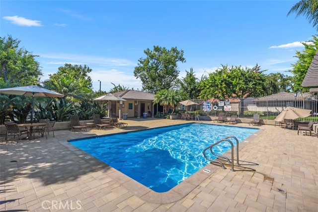 Detail Gallery Image 32 of 41 For 5 Bright Hollow, Irvine,  CA 92618 - 2 Beds | 2 Baths
