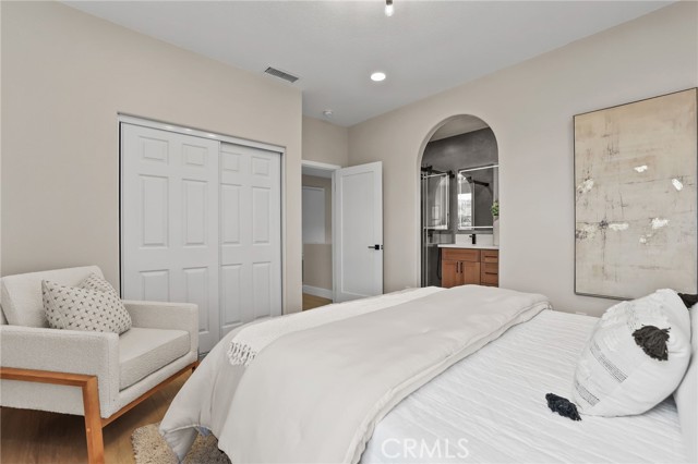 Detail Gallery Image 27 of 59 For 302 Tall Oak, Irvine,  CA 92603 - 3 Beds | 3/1 Baths