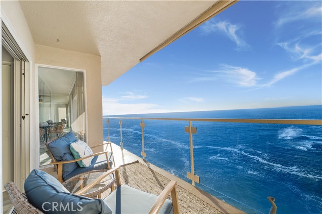 Detail Gallery Image 16 of 25 For 31561 Table Rock Dr #211,  Laguna Beach,  CA 92651 - 2 Beds | 2 Baths