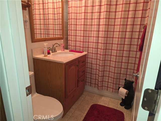 Detail Gallery Image 19 of 31 For 31116 All View, Running Springs,  CA 92382 - 3 Beds | 1/1 Baths