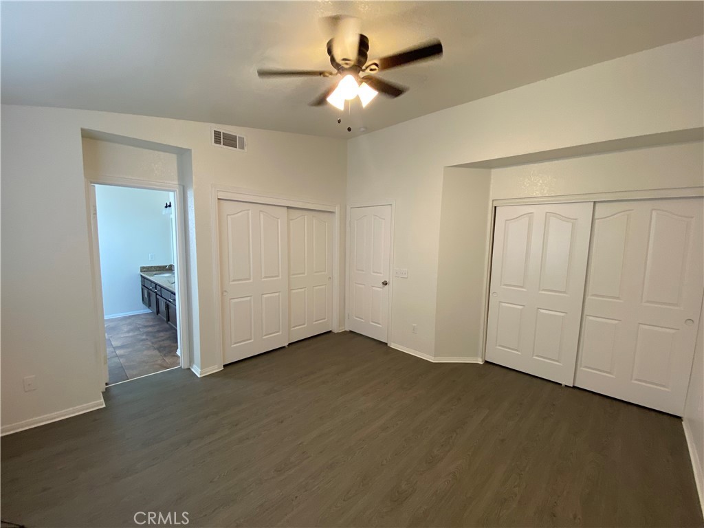 https://media.crmls.org/medias/3cdab446-a6ee-45fd-b09a-7e714649d493.jpg?preset=X-Large