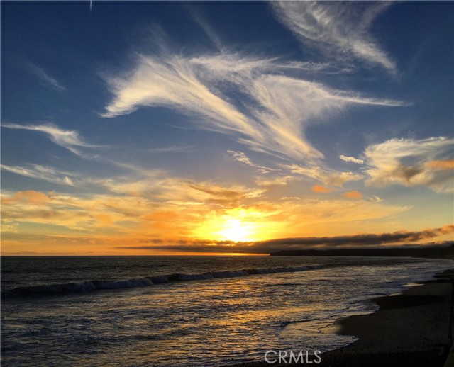 Detail Gallery Image 21 of 44 For 35225 Beach Rd, Dana Point,  CA 92624 - 3 Beds | 3/1 Baths