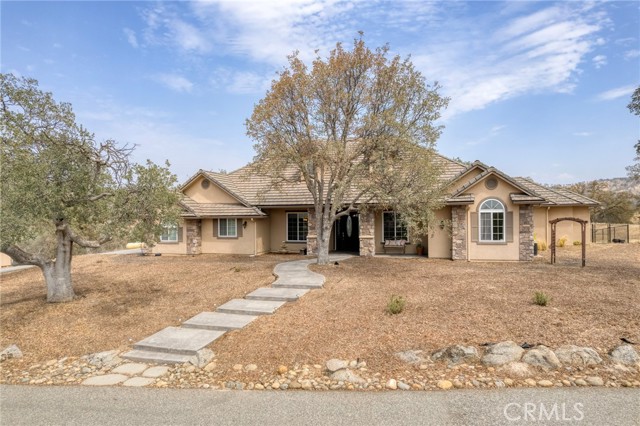 Detail Gallery Image 1 of 1 For 30415 Big Rock Ln, Coarsegold,  CA 93614 - 4 Beds | 3 Baths