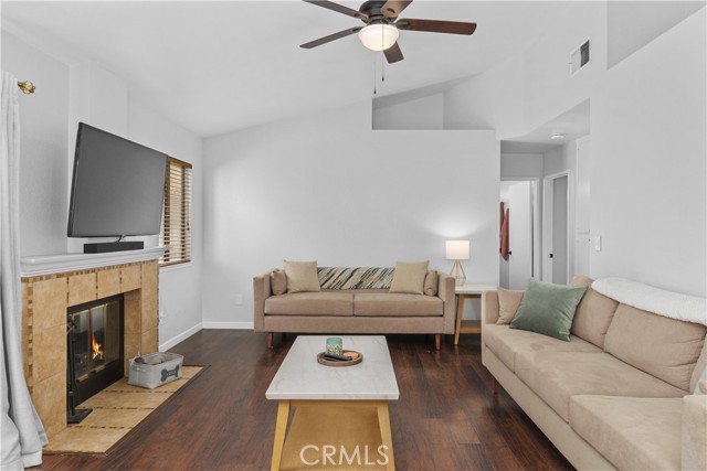 Detail Gallery Image 11 of 44 For 27811 Hillpointe Drive, Menifee,  CA 92585 - 3 Beds | 2 Baths