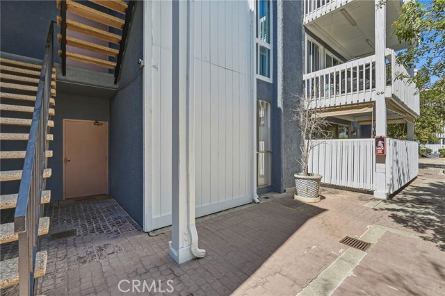 Detail Gallery Image 7 of 54 For 17711 Margate St #103,  Encino,  CA 91316 - 2 Beds | 1/1 Baths