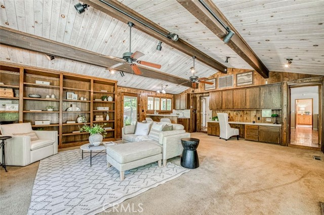1590 W Escalon Avenue, Fresno CA: https://media.crmls.org/medias/3cdd932f-6e5e-4852-9663-916994fd918b.jpg