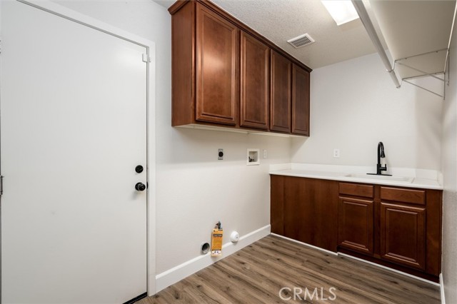 30461 Savoie Street, Murrieta CA: https://media.crmls.org/medias/3cde6cce-4981-43cb-9ca9-d24499c193e8.jpg