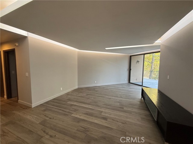 Detail Gallery Image 18 of 33 For 4200 via Arbolada #120,  Los Angeles,  CA 90042 - 2 Beds | 2 Baths
