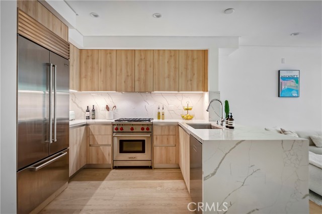 399 E Del Mar Boulevard, Pasadena CA: https://media.crmls.org/medias/3cdffc63-7405-44c5-9f46-6be7c5fac04a.jpg