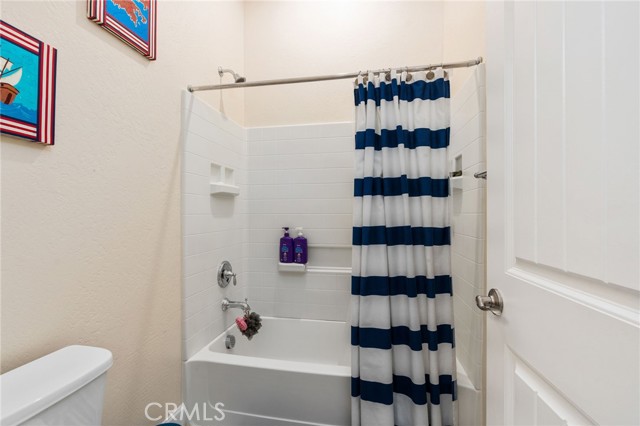 Detail Gallery Image 31 of 47 For 3024 Seaside Ave, Tulare,  CA 93274 - 5 Beds | 2/1 Baths