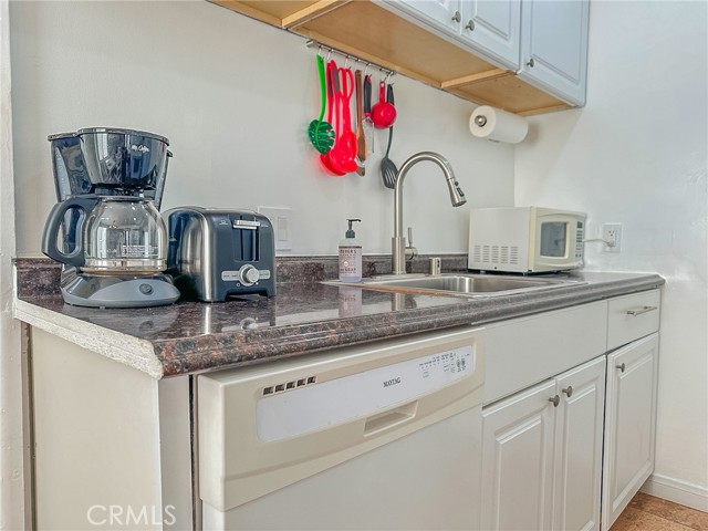 Detail Gallery Image 11 of 22 For 33922 Malaga Dr, Dana Point,  CA 92629 - 2 Beds | 1 Baths