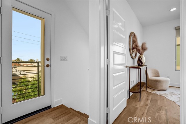 Image 27 of 51 For 24 Ebb Tide  