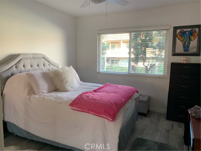 Detail Gallery Image 10 of 15 For 611 S La Veta Park #127,  Orange,  CA 92868 - 1 Beds | 1 Baths