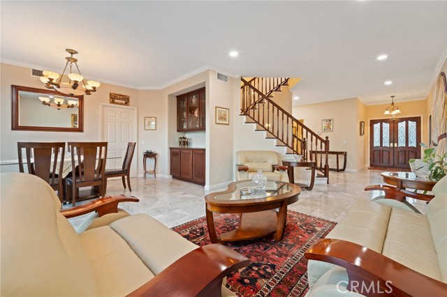 11648 Mariposa Bay Lane, Porter Ranch CA: https://media.crmls.org/medias/3ce0fdd2-754c-474b-bee2-ef871ece9474.jpg