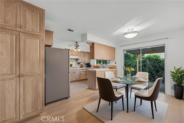 Detail Gallery Image 12 of 40 For 13624 Vose St, Valley Glen,  CA 91405 - 3 Beds | 2 Baths
