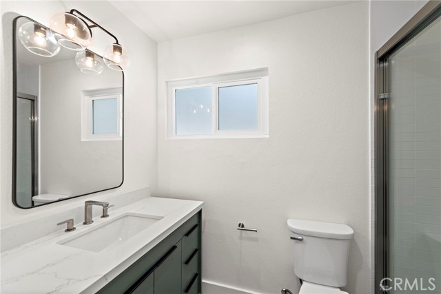 322 W Avenida Palizada, San Clemente CA: https://media.crmls.org/medias/3ce1338c-55da-45f1-bfe7-eb01fa111f7e.jpg