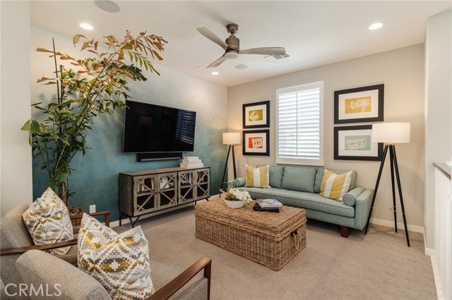 Detail Gallery Image 21 of 75 For 18108 Esker Ln, Canyon Country,  CA 91350 - 5 Beds | 3 Baths