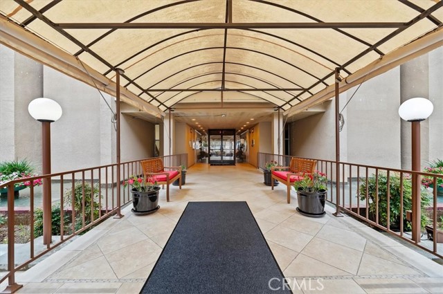 Detail Gallery Image 40 of 43 For 1801 Diamond St, San Diego,  CA 92109 - 1 Beds | 1 Baths