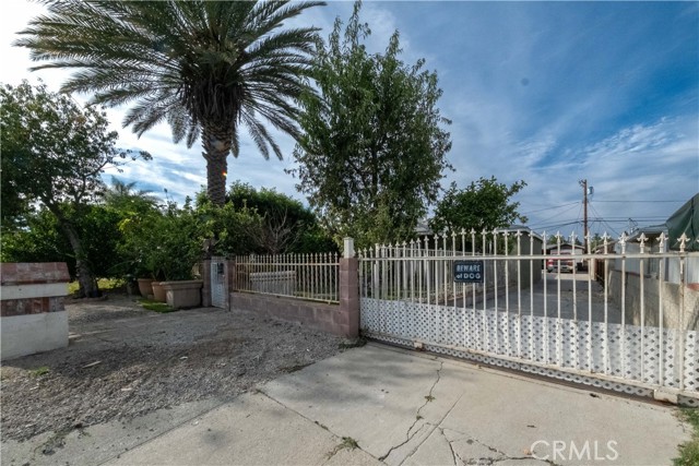 Detail Gallery Image 11 of 47 For 15719 Romar St, North Hills,  CA 91343 - 3 Beds | 2 Baths