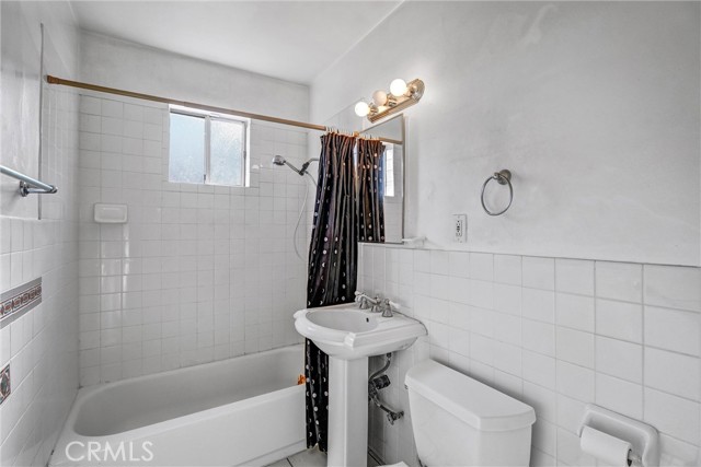 1143 E 220th Street, Carson CA: https://media.crmls.org/medias/3ce204bd-469d-4342-b9c7-2ece9b442455.jpg