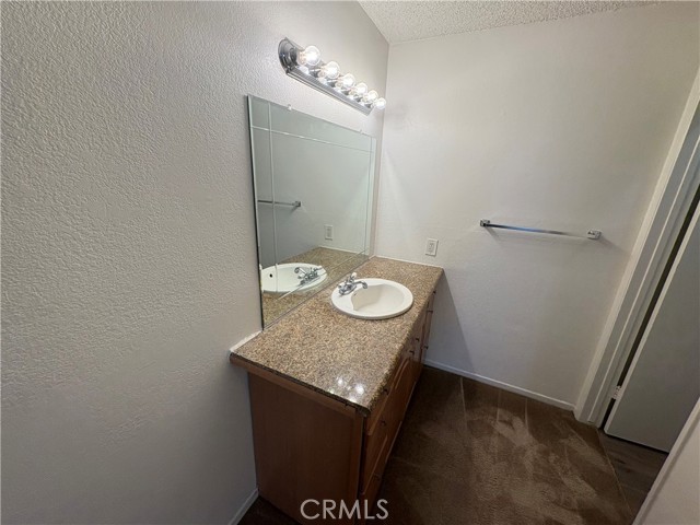 Detail Gallery Image 7 of 11 For 1030 W Macarthur Bld #103,  Santa Ana,  CA 92707 - 1 Beds | 1 Baths