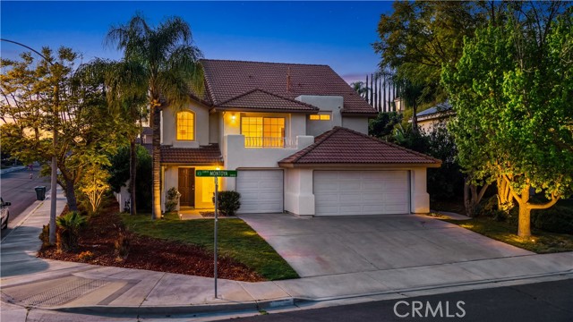 Detail Gallery Image 2 of 50 For 31868 Corte Montoya, Temecula,  CA 92592 - 4 Beds | 3/1 Baths