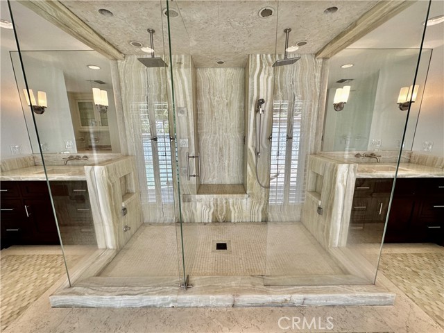 Detail Gallery Image 22 of 59 For 5871 Country View Dr, Yorba Linda,  CA 92886 - 4 Beds | 4 Baths
