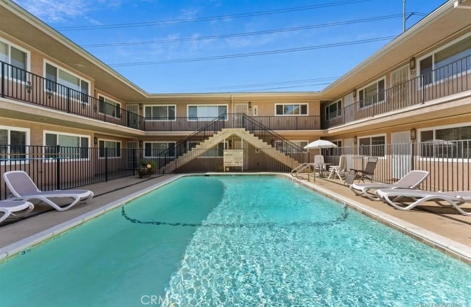 4120 Kansas Street - photo 2