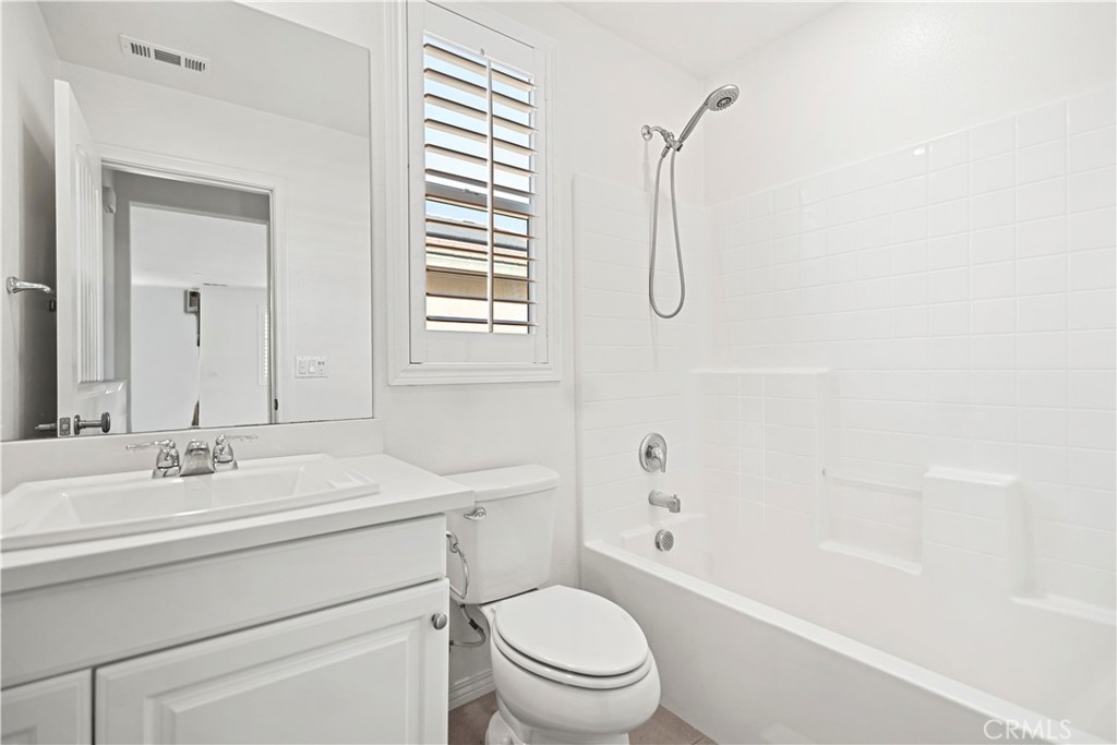 MLS #WS25243385 image #37