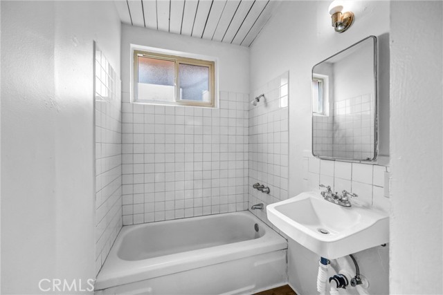 Detail Gallery Image 6 of 12 For 3622 E Colorado Bld #5,  Pasadena,  CA 91107 - 0 Beds | 1 Baths