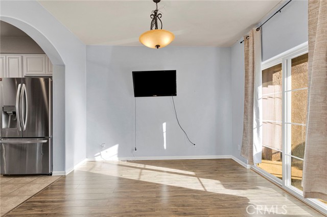 Detail Gallery Image 9 of 45 For 14193 Jicarilla Rd #302,  Apple Valley,  CA 92307 - 3 Beds | 3 Baths