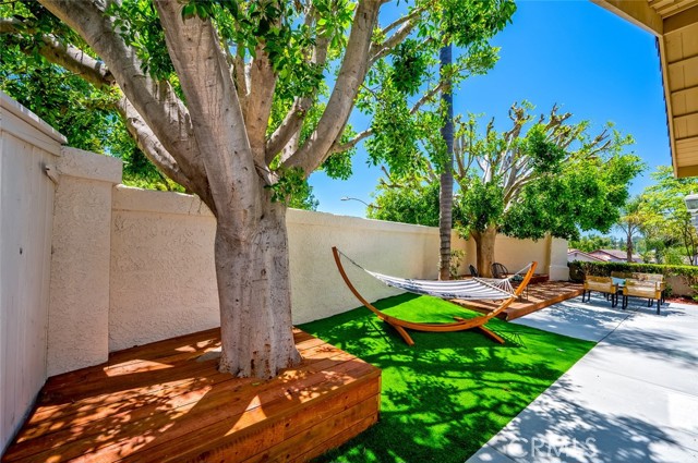 4 Saint Martin, Laguna Niguel CA: https://media.crmls.org/medias/3ce6f5d3-1c50-4d93-aee6-4f2a1e0b5be4.jpg