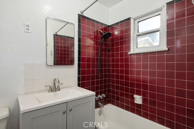 Detail Gallery Image 17 of 22 For 902 S Hope Ave, Ontario,  CA 91761 - 3 Beds | 2 Baths