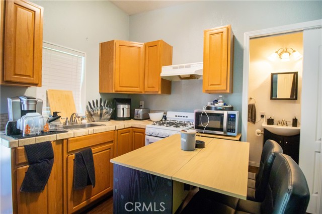 Detail Gallery Image 30 of 41 For 28846 Highway 190, Porterville,  CA 93257 - 3 Beds | 2/1 Baths