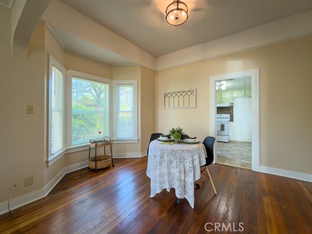 Detail Gallery Image 12 of 41 For 243 W 3rd Avenue, Chico,  CA 95926 - 3 Beds | 2 Baths