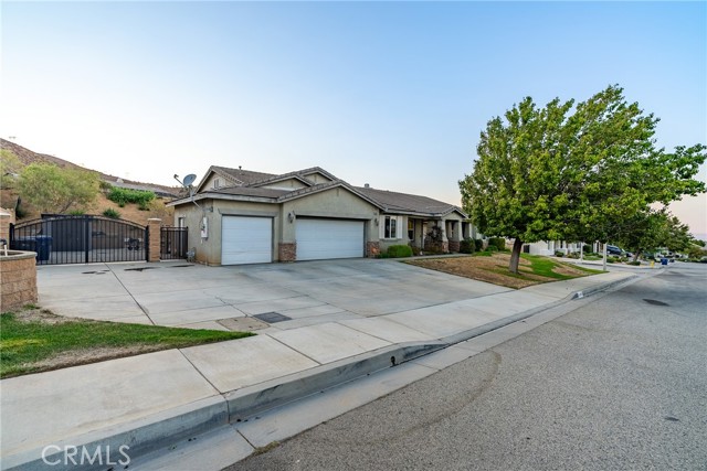 Detail Gallery Image 55 of 59 For 40651 Whitecliff Way, Palmdale,  CA 93551 - 5 Beds | 2/1 Baths