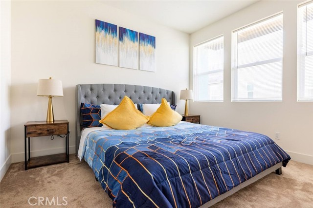 Detail Gallery Image 9 of 19 For 927 E Mason Ln #38,  Anaheim,  CA 92805 - 3 Beds | 2/1 Baths