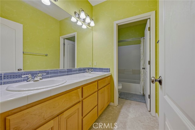 Detail Gallery Image 44 of 56 For 1258 Avignon, Merced,  CA 95348 - 4 Beds | 3 Baths