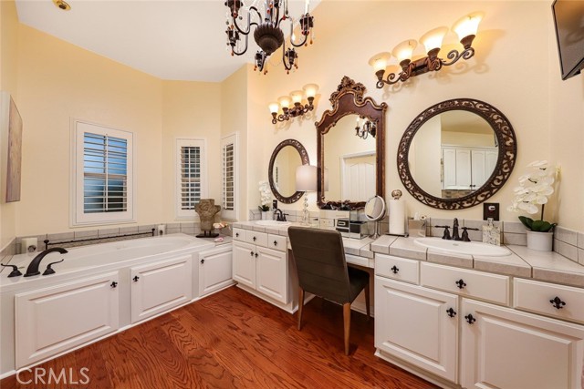 Detail Gallery Image 28 of 75 For 41325 42nd St, Lancaster,  CA 93536 - 5 Beds | 3/1 Baths