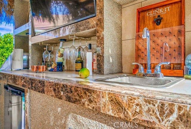 Detail Gallery Image 34 of 38 For 6850 Lucite Dr, Corona,  CA 92880 - 5 Beds | 3/1 Baths