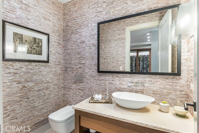 38 Saddleback, Rolling Hills CA: https://media.crmls.org/medias/3ceef908-6527-4ed8-bab2-5aa65f0b23ec.jpg