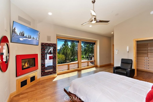 Detail Gallery Image 29 of 50 For 41611 St Hwy 38, Big Bear Lake,  CA 92333 - 4 Beds | 3/1 Baths