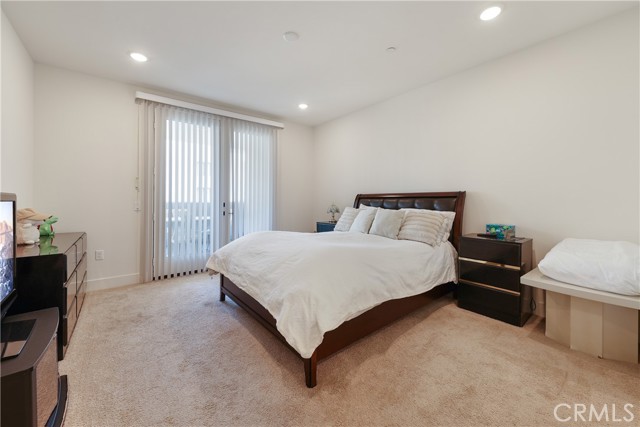 16235 Dawn Way, Tustin CA: https://media.crmls.org/medias/3cf0a878-1a0d-459b-afbb-6d855a1c01e4.jpg