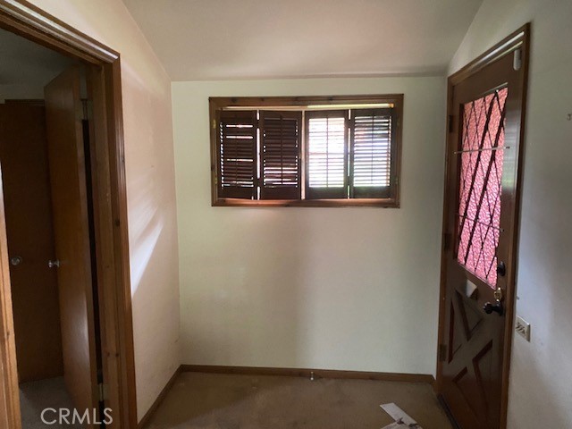 5218 Goodland Avenue photo 2